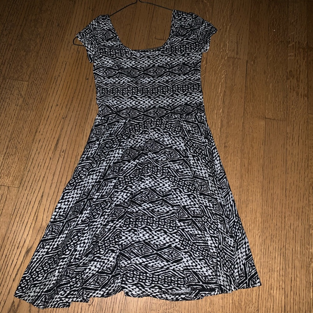 Aeropostale scoop neck dress